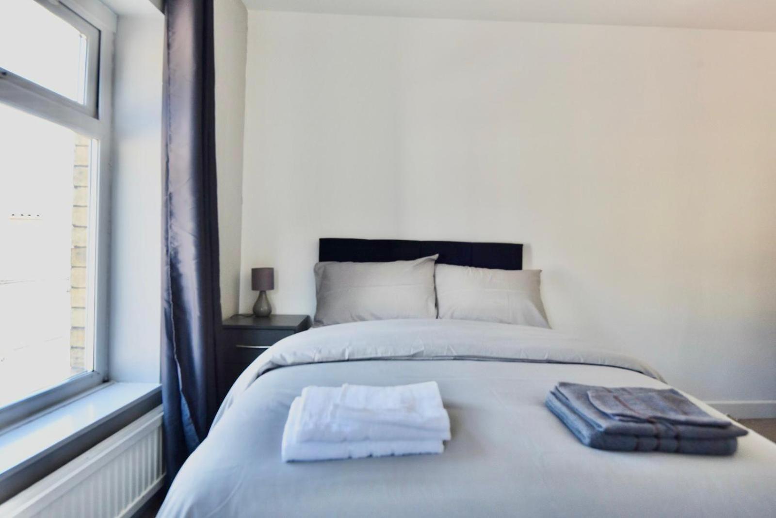 Вилла Come On In Lucas Street Newport Train Station Sleep Upto 8 Экстерьер фото
